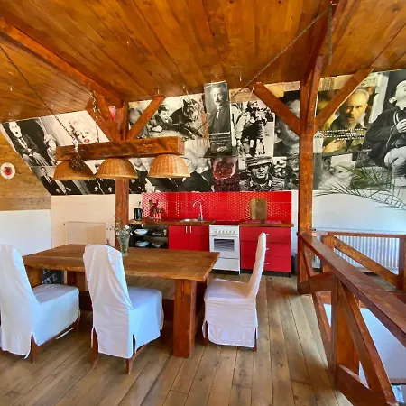 Salo I Mandry Apartamento Rakhiv